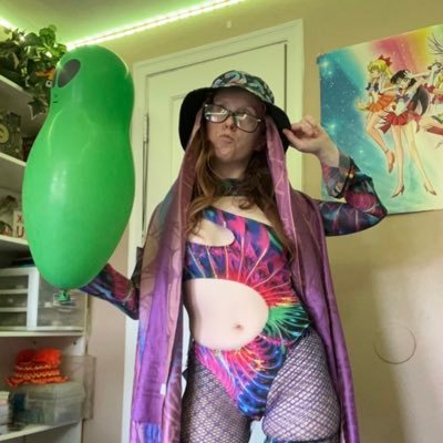 RavingHellmo's profile picture