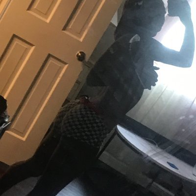 THOUSANDSOFPYT's profile picture