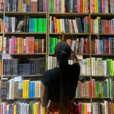 lafemmefola's profile picture