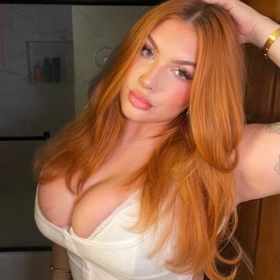 𝓑𝓻𝔂𝓬𝓮 ཐི♡ཋྀ's profile picture