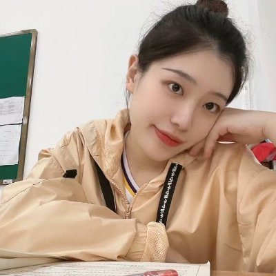 JaneSaunde26040's profile picture