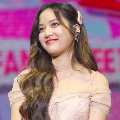 Lau's profile picture
