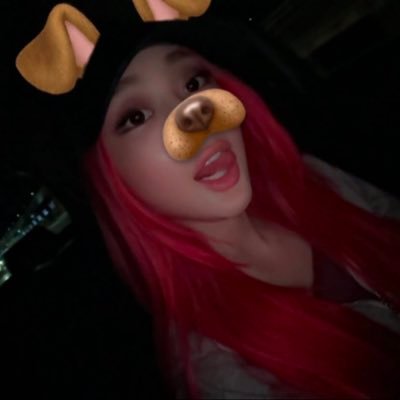f's profile picture