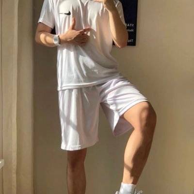 3232840239jsl's profile picture