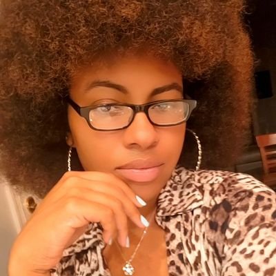 HonestLa_ne69's profile picture