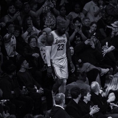 LockedByBron's profile picture