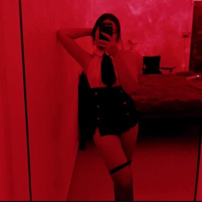 🖤's profile picture