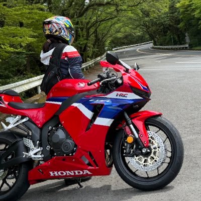 R_CHAN_25's profile picture