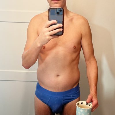 ShaneBangsXXX's profile picture