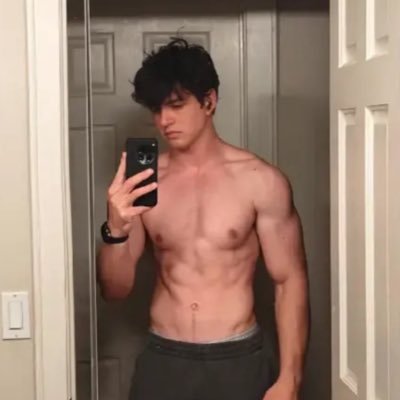 noah's profile picture