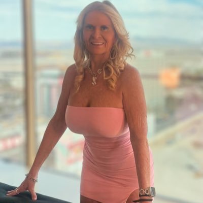 justawife ♠️'s profile picture