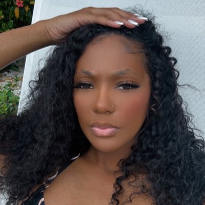 INDY ADRI🩰's profile picture