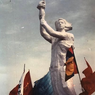 QMAY's profile picture