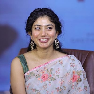 glam's profile picture