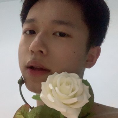 kngkng1695211's profile picture