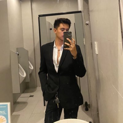 MarxJustiniani's profile picture
