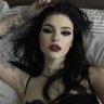 𝔥𝔦𝔫𝔞🦇's profile picture