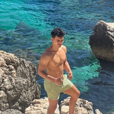 rvnawaylover's profile picture