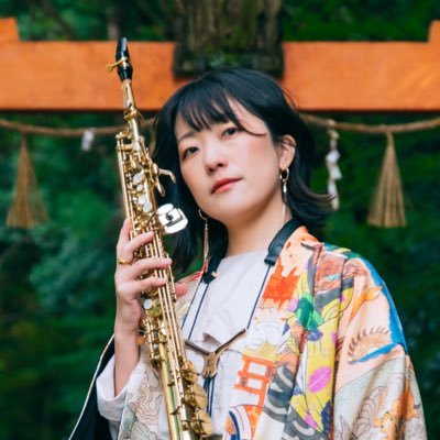 SUMiKA 🎷 Saxophonist's profile picture