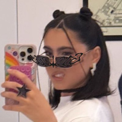 ☾ pauli ✩'s profile picture