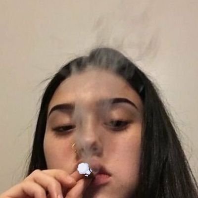 🦅's profile picture