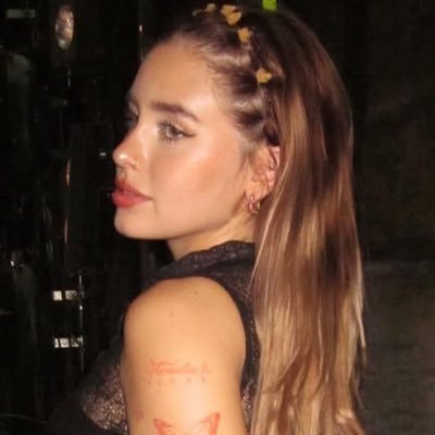 c's profile picture