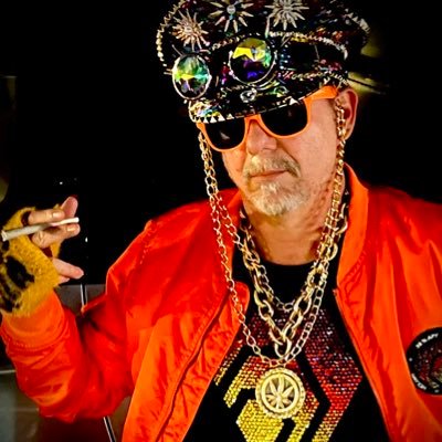 djpaulywoodWin's profile picture