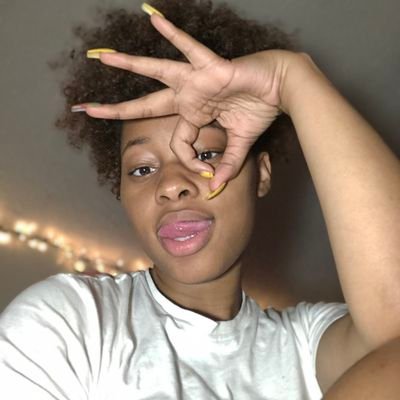 Mia💝🦋's profile picture