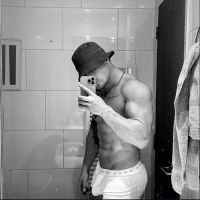 fam0usfiltr4dos's profile picture