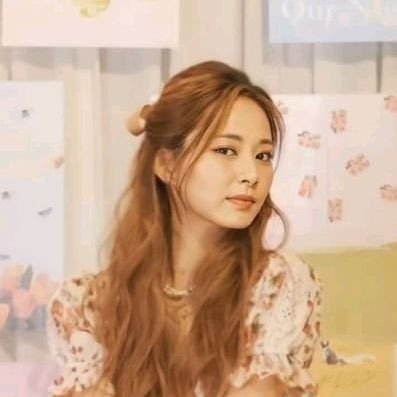 julie's profile picture