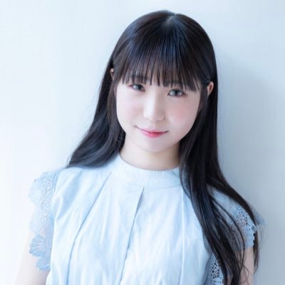 綾咲穂音's profile picture