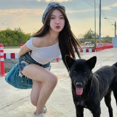 วิจารณ์'s profile picture
