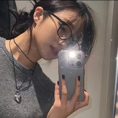 cy♕'s profile picture