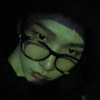 업's profile picture