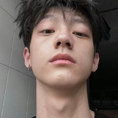 gg12168's profile picture