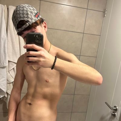 賽巴斯蒂安👹💎's profile picture