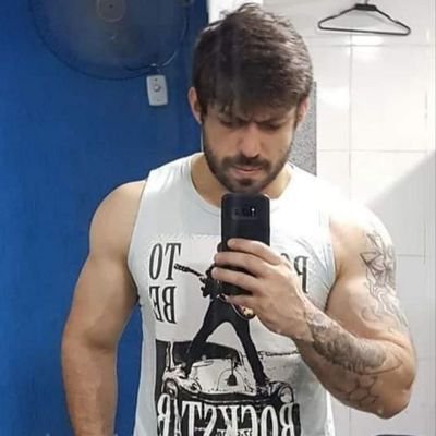 Garma Garm Celebrity's profile picture