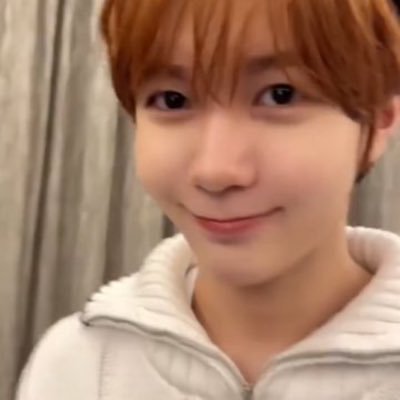 yoRYOsiku's profile picture