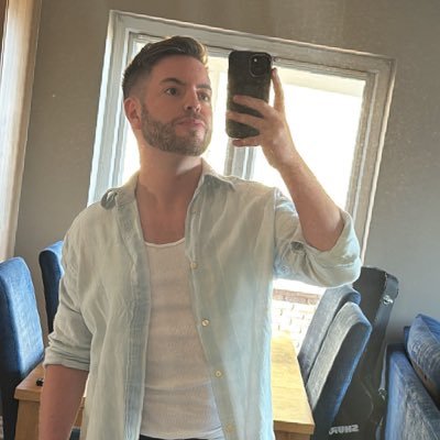 PatLynch93's profile picture