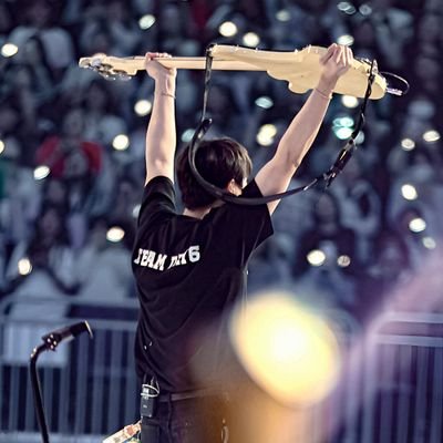 𝙉𝘼𝙍𝙊's profile picture
