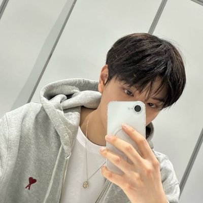 자🍮's profile picture