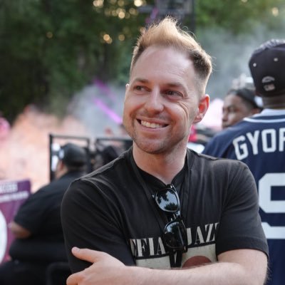 DallasSF's profile picture