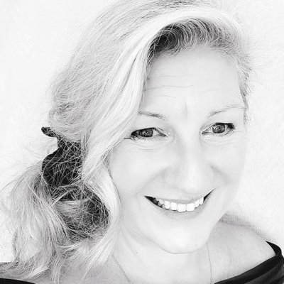 Nadine Touzeau Profiler Officiel's profile picture