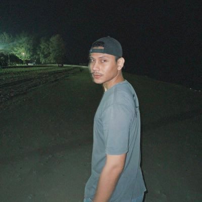 p ' one's profile picture