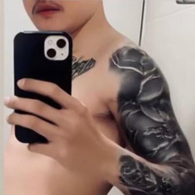 𝑻𝒉𝒆𝑩𝒐𝒔𝒔 𝑹𝒆𝒂𝒍𝑴𝒂𝒏🤴's profile picture