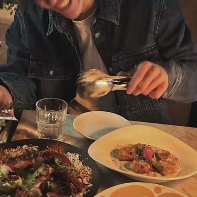 🐰민𝑴𝒊𝒏🩶's profile picture