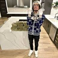 🏪KORNER STORE🏪's profile picture