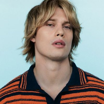 Nicholas Galitzine Updates's profile picture