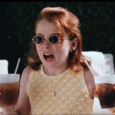 lizziessera's profile picture