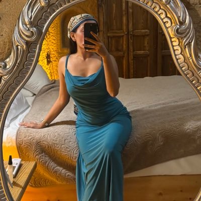 Riya k🖤's profile picture